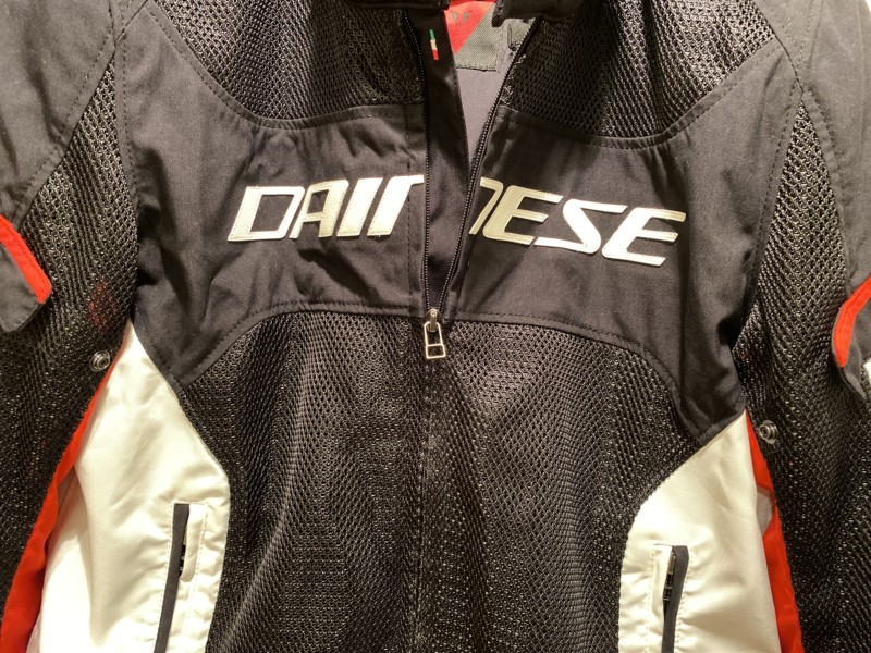 バイク用のメッシュジャケットは必要か⁉【ダイネーゼのメッシュジャケットを買って分かったこと】 | RIDE 'N' CRUISE